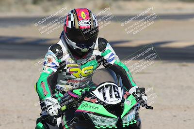 media/Jan-15-2026-Racers Edge (Thu) [[dfebeb70ab]]/2-A Group/Session 5 Turn 2/